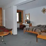 Guest house Kris